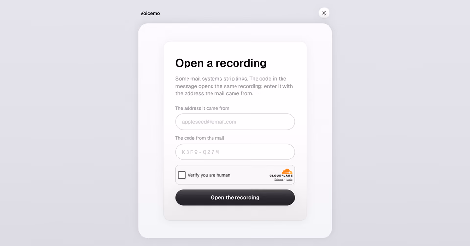 Voicemo: Open a recording with a code when a mail system strips the link